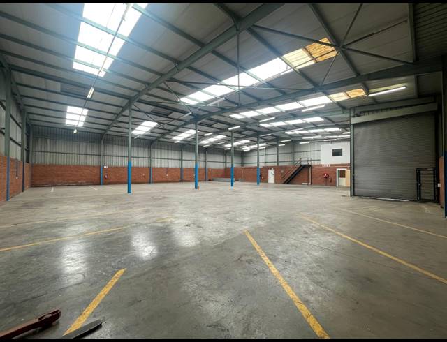 1,176M² WAREHOUSE TO LET IN RANDJESPARK